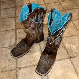 Ariat Cowgirl Boots!